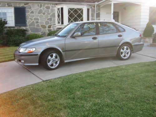 2001 saab 9-3 se hatchback 4-door 2.0l