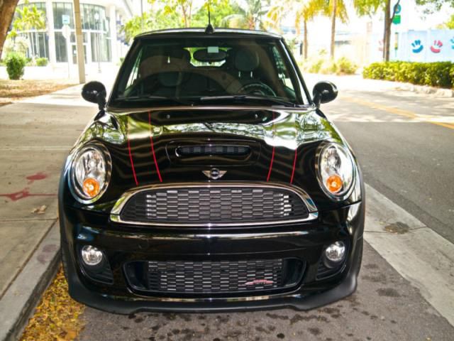 Mini john cooper works convertible