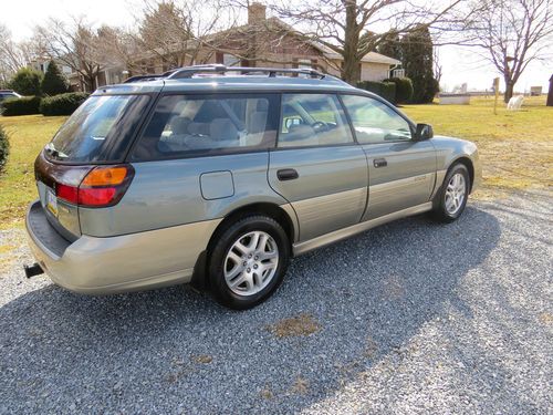 2002 subaru outback base wagon 4-door 2.5l