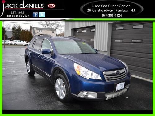 2011 subaru outback low reserve