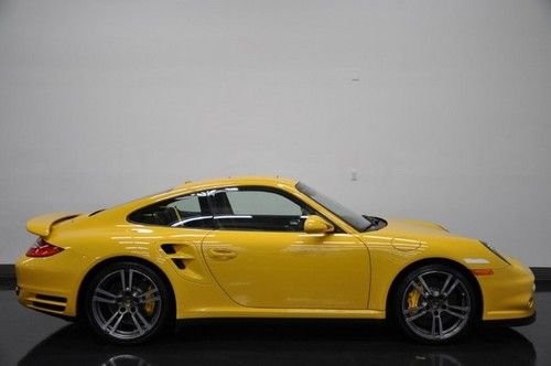 2012 porsche twin turbo s speed yellow/black custom options only 4900 miles