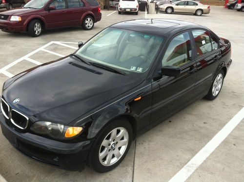 Black bmw 325i