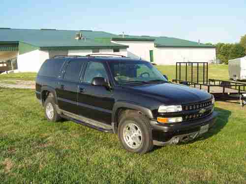 2002 Chevy Suburban 1500 Z71 4X4 Black, image 4