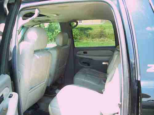 2002 Chevy Suburban 1500 Z71 4X4 Black, image 7