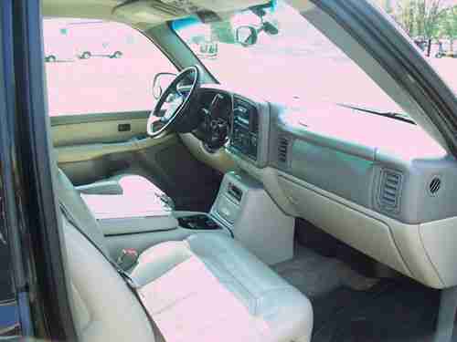 2002 Chevy Suburban 1500 Z71 4X4 Black, image 10
