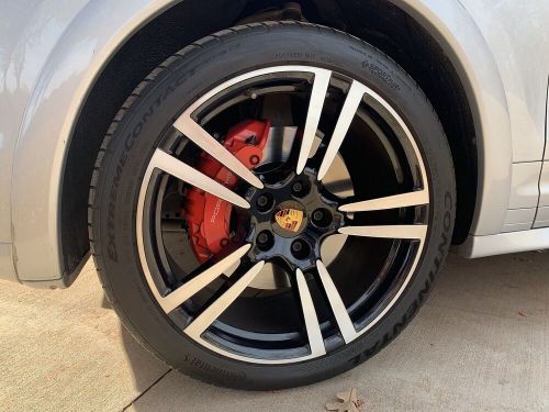 2013 porsche cayenne gts