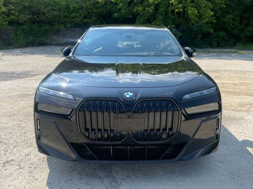 2024 BMW 760i XDRIVE EXECUTIVE PKG BMW THEATER SCREEN W/136K MSR, US $109,950.00, image 11