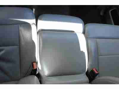 XL Truck 4.6L 4 Speakers AM/FM radio AM/FM Stereo/Clock Air Conditioning, image 17
