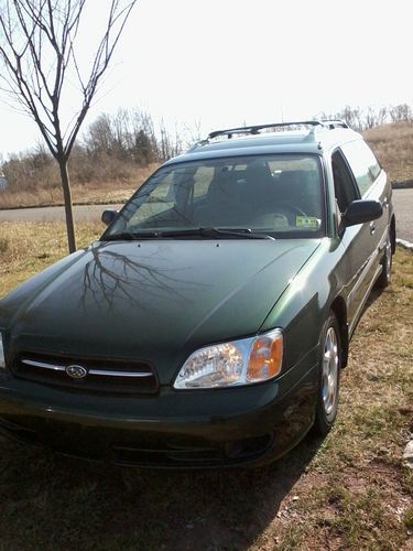 Beautiful 119k mile 02 subaru legacy awd auto trans cd wagon !!