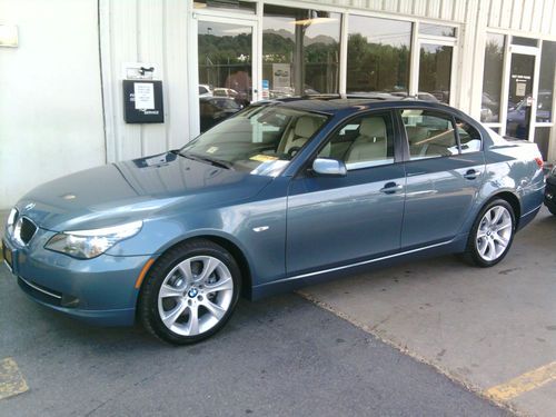 2010 bmw 535 i base sedan 4-door 3.0l turbo; low mileage