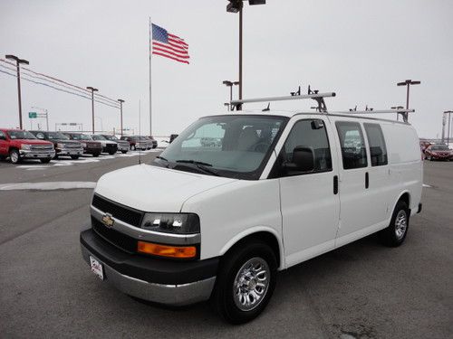 2011 chevrolet express 1500 base standard cargo van 4-door 5.3l