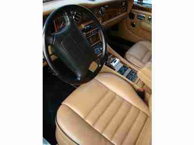 Ultimate Collectors Dream Car - 1994 Bentley Turbo R, image 18