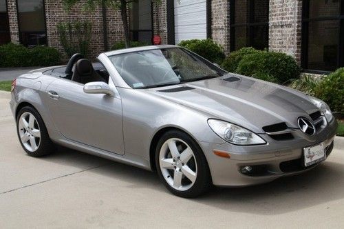 Slk launch edition,7-speed auto,heating pkg,very nice condition! pewter/brown!!