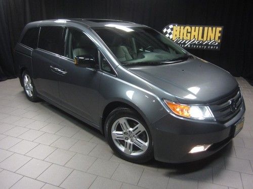 2011 honda odyssey touring, leather, moonroof, navigation, dvd system