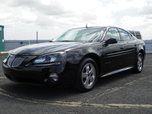 2005 pontiac gran prix black + black interior