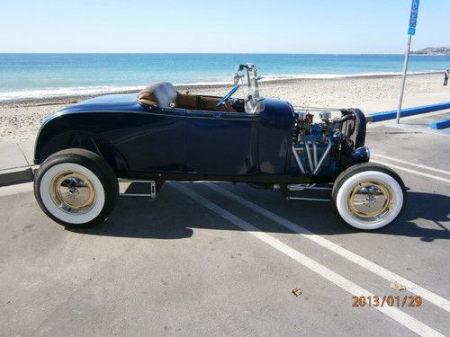 1929 ford model a roadster, miller 4 banger hot rod,40s style