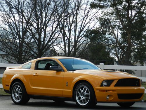 FORD SHELBY GT500 GRABBER ORANGE SUPER RARE CAR ONLY 1,300 MILES SHOWROOM NEW, US $38,400.00, image 2