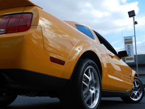 FORD SHELBY GT500 GRABBER ORANGE SUPER RARE CAR ONLY 1,300 MILES SHOWROOM NEW, US $38,400.00, image 9