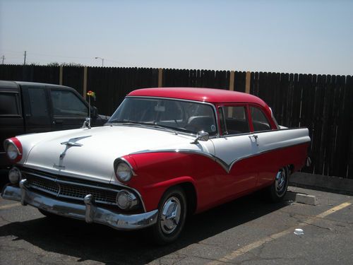 1955 ford fairlane 2dr