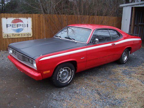 1972 plymouth duster ~ nice restored driver ~  runs excellent