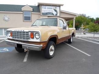 One owner low miles brown tan pickup truck automatic a/c air conditioned leather