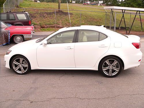 2011 lexus is250 base sedan 4-door 2.5l