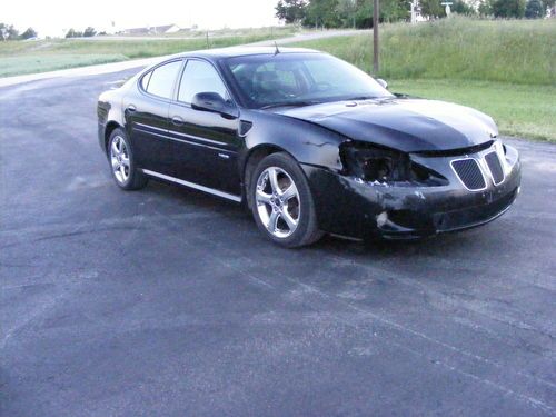 2005 pontiac grand prix gxp 5.3 v8 - wrecked - rebuilder - easy fix - repairable