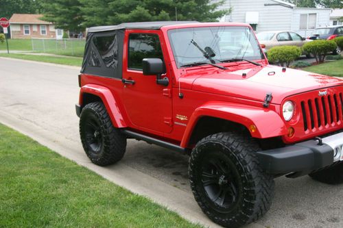 2012 jeep wrangler rubicon sport utility 2-door 3.6l