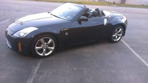 2006 nissan 350z no reserve black on black mint interior