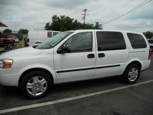 2008 chevrolet uplander cargo van 121