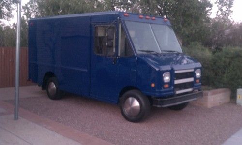 2003 utilimaster step van, 42k miles, ford 5.4, beautiful condion