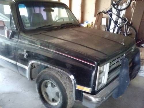 1987 chevrolet suburban silverado 5.7 l tow package newer engine &amp; transmission