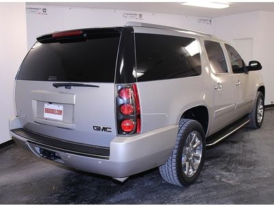 Leather Roof Rack 3rd Row MP3 SIRIUS XM DVD OnStar Camera Sunroof Navigation, image 3