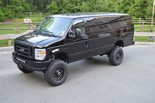 Ford e350 super duty extended cargo van 4 wheel drive