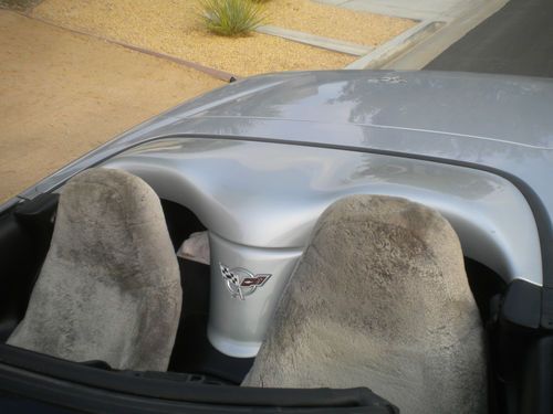2003 corvette convertible silver 50th anniversary edition, image 15