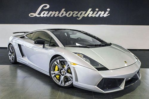 Rare se!!+updated lp560 bumper+carbon fiber+nav+rr camera+superleggera wing