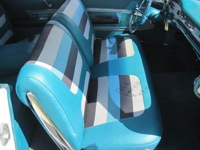 1958 WHITE CHEVY IMPALA, image 18