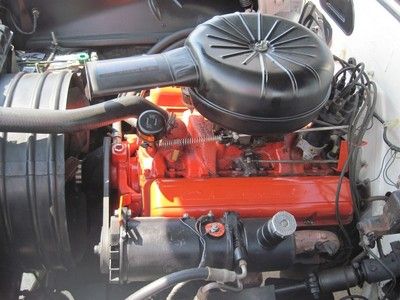 1958 WHITE CHEVY IMPALA, image 24