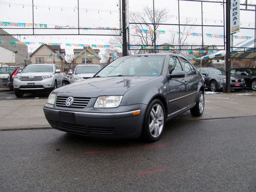 2004 volkswagen jetta gli sedan 4-door 1.8l