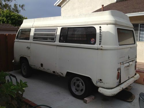 1970 vw volkswagen bus "pop top"