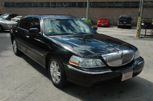 2007 lincoln town car executive l sedan 4-door 4.6l