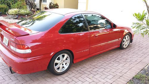 1999 Honda Civic Si Coupe 2-Door WITH B18C TYPE R ENGINE LOW RESERVE LIKE NEW, image 6