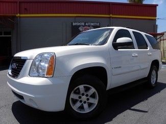 Yukon*1 owner*nav*rear ent*4x4*4 captains*bose*camera*carfax cert*we finance*fla