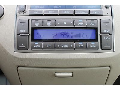 Limited Black w/Leather seats Automatic cruise Memory seats one owner, image 21