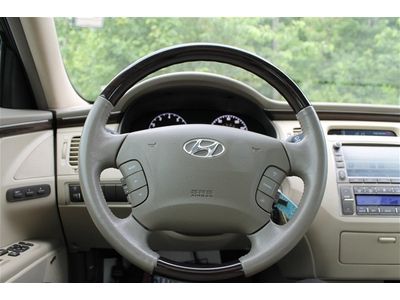 Limited Black w/Leather seats Automatic cruise Memory seats one owner, image 25