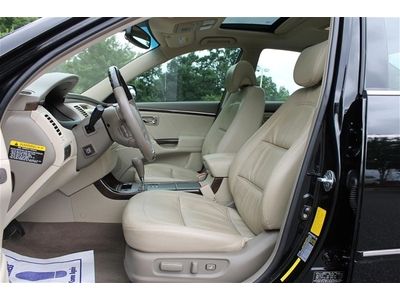 Limited Black w/Leather seats Automatic cruise Memory seats one owner, image 37