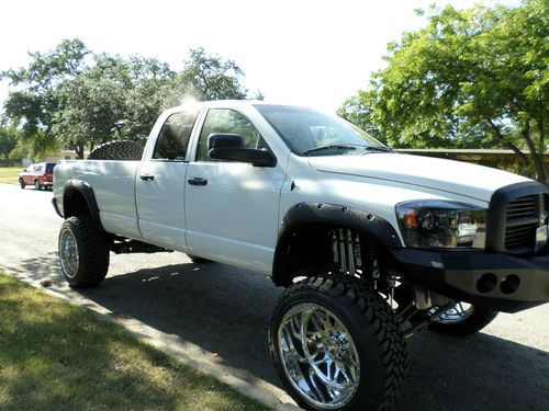 2008 dodge ram 2500 pickup 4-door 6.7l