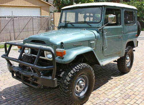 Toyota land cruiser fj40 landcruiser fj 40 1979