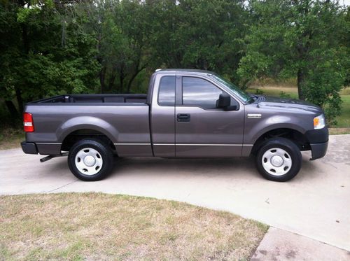 2008 ford f-150 xl standard cab pickup 2-door 4.2l