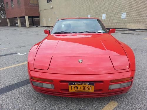 1987 porsche 944 turbo red all original well maintained extra wheels/tires